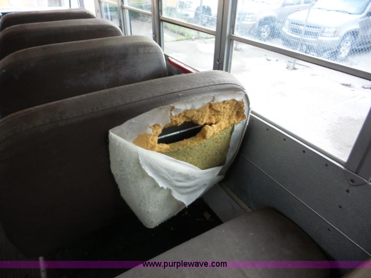 image for item AG9189 1999 Chevrolet school bus