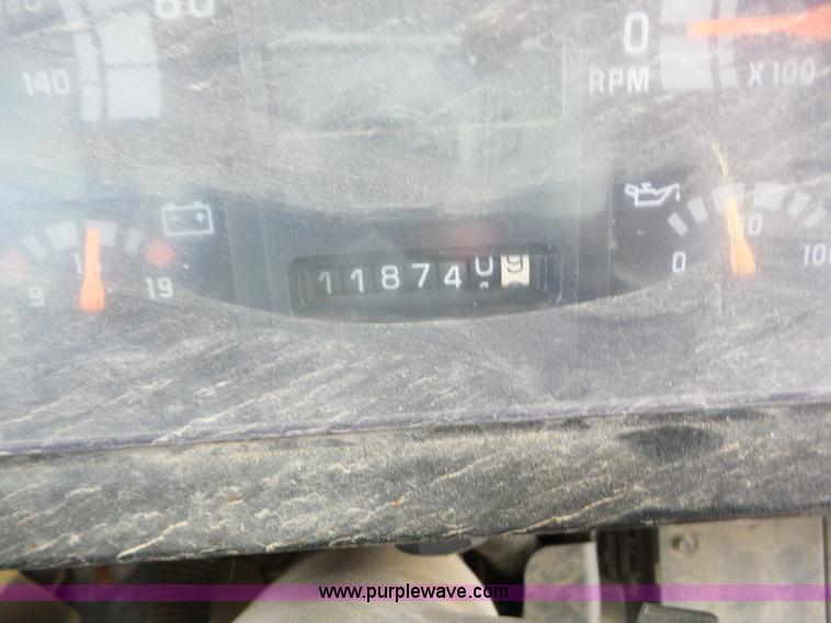 image for item AG9189 1999 Chevrolet school bus