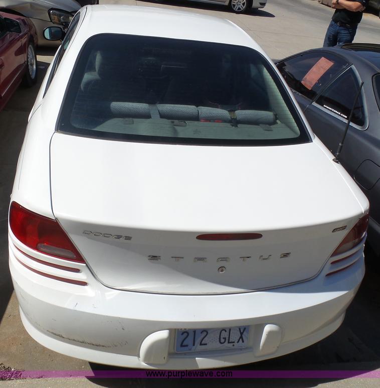 image for item AR9251 2005 Dodge Stratus
