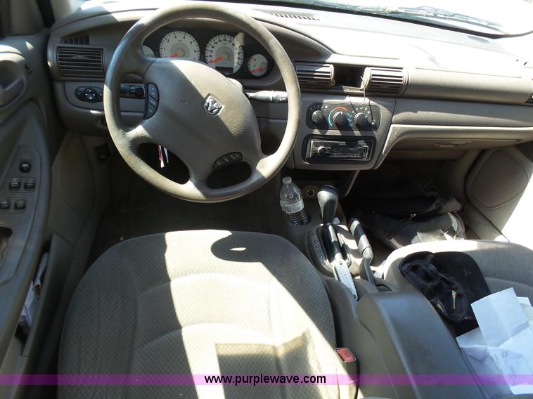 image for item AR9251 2005 Dodge Stratus
