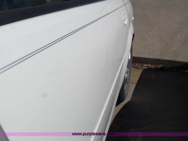 image for item AR9251 2005 Dodge Stratus