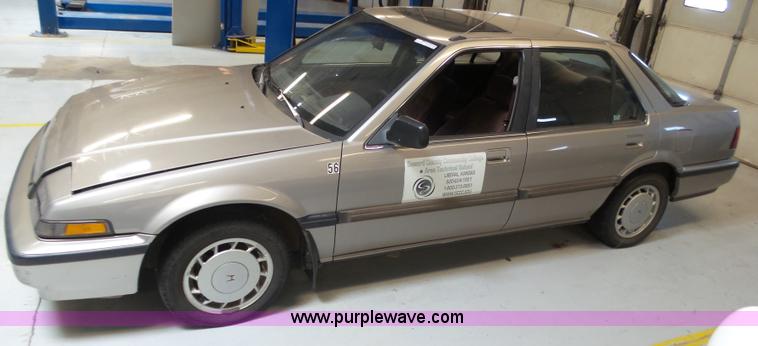 image for item AR9253 1989 Honda Accord LXI