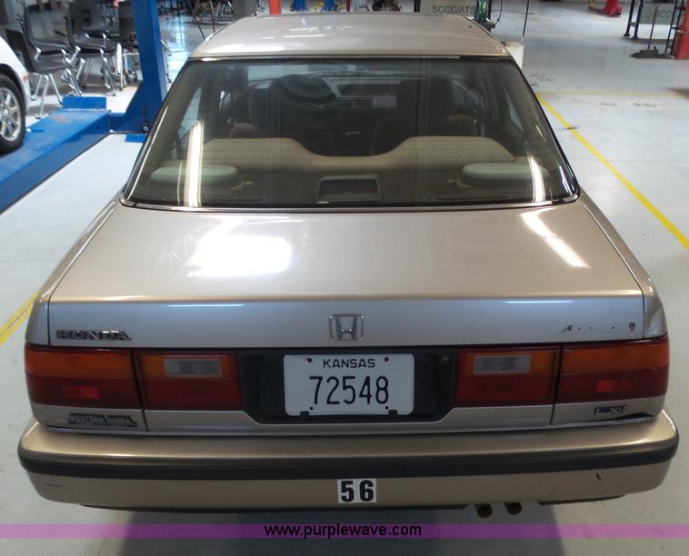 image for item AR9253 1989 Honda Accord LXI