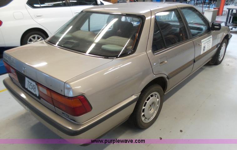 image for item AR9253 1989 Honda Accord LXI
