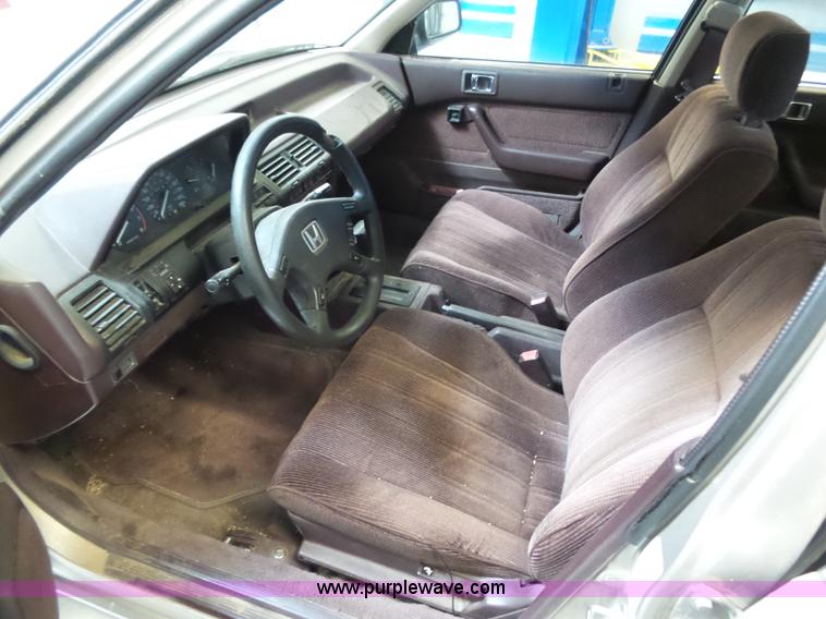 image for item AR9253 1989 Honda Accord LXI