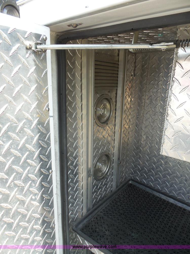 image for item BS9835 2002 Ford Econoline E450 Super Duty ambulance