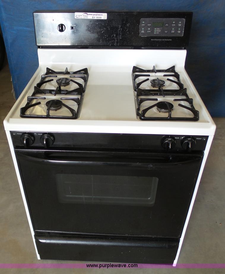 image for item BY9500 (2) Kenmore gas ranges