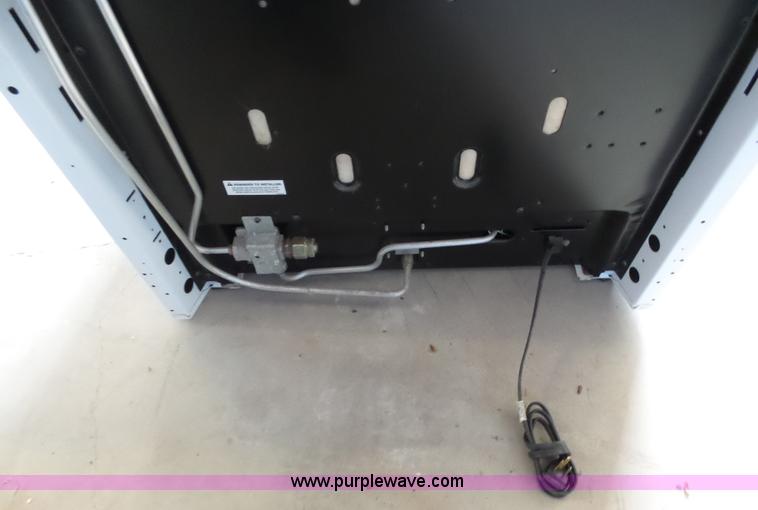 image for item BY9500 (2) Kenmore gas ranges