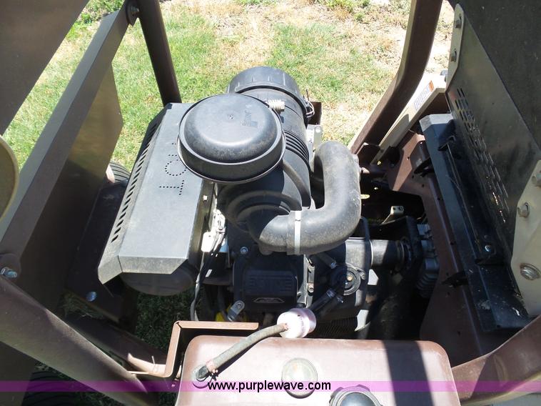 image for item BY9502 2009 Grasshopper 727T6 lawn mower