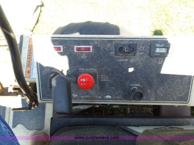 image for item BY9502 2009 Grasshopper 727T6 lawn mower