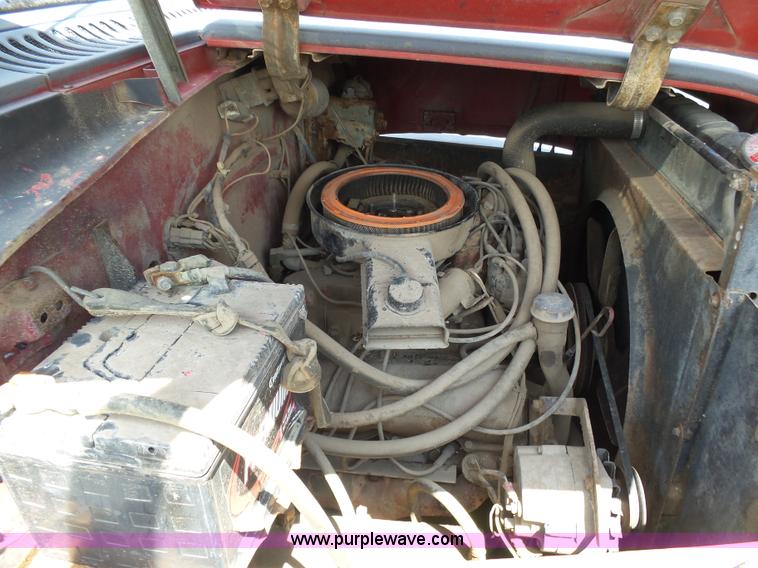 image for item BY9504 1967 International Loadstar 1600 drump truck