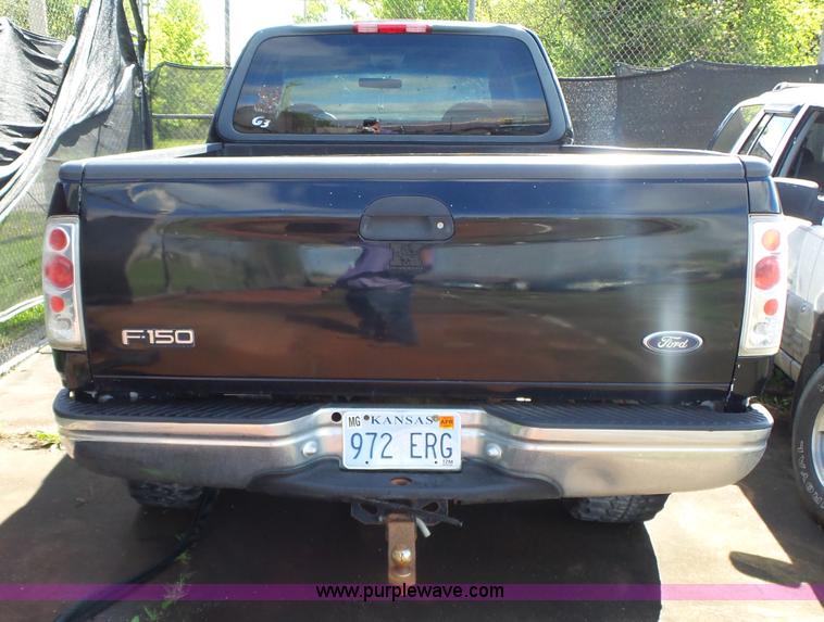 image for item BZ9511 2000 Ford F150 SuperCab pickup truck