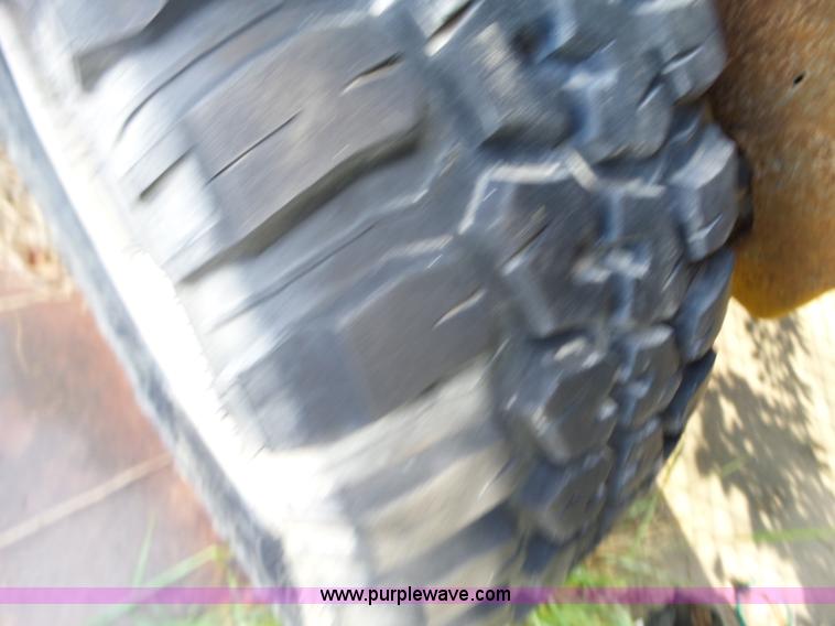 image for item BZ9511 2000 Ford F150 SuperCab pickup truck