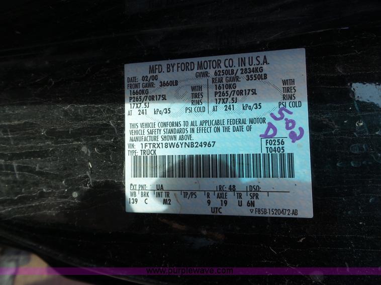 image for item BZ9511 2000 Ford F150 SuperCab pickup truck