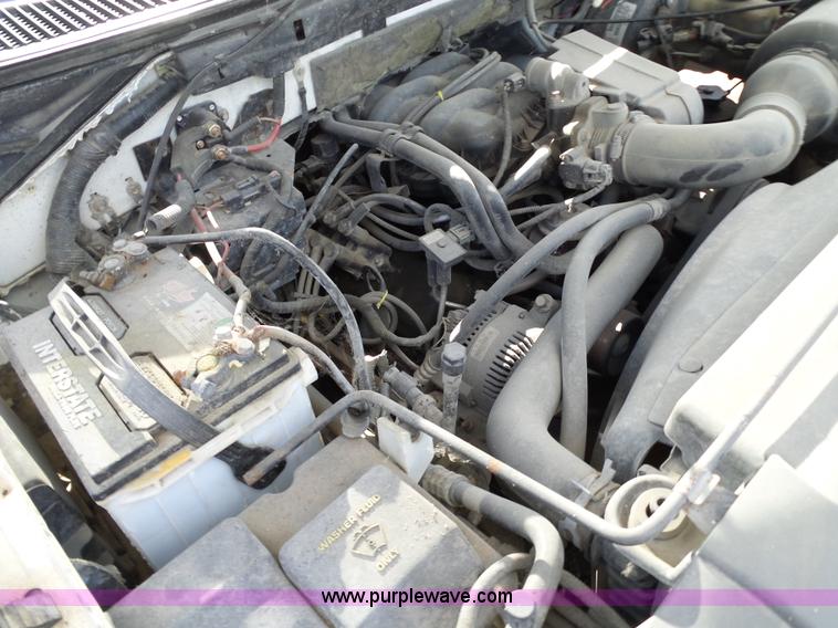 image for item BZ9513 2001 Ford F150 pickup truck