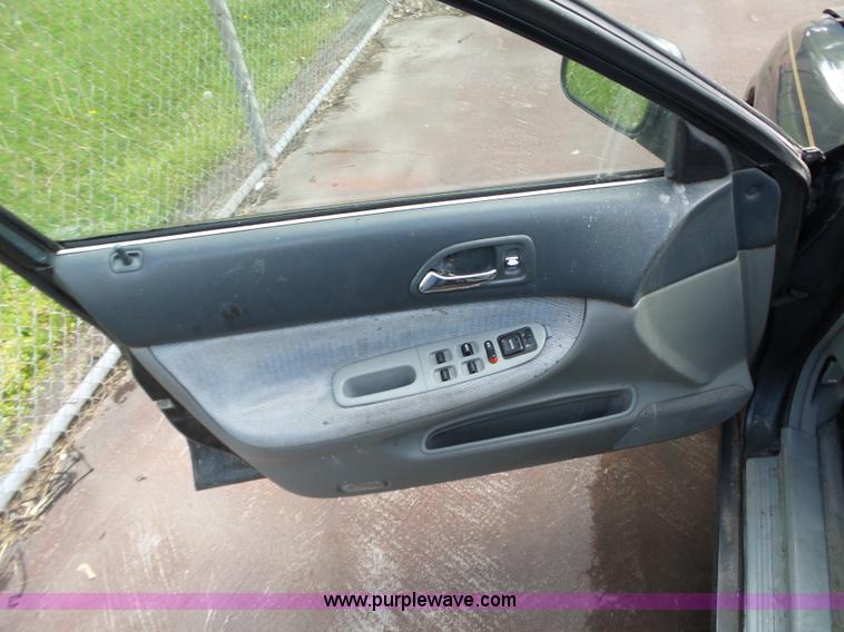 image for item BZ9521 1996 Honda Accord