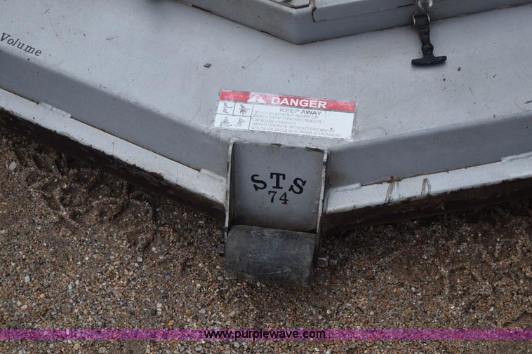 image for item CB9033 2007 Zipper STS-27 ZTR lawn mower