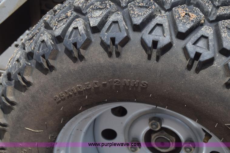 image for item CB9033 2007 Zipper STS-27 ZTR lawn mower