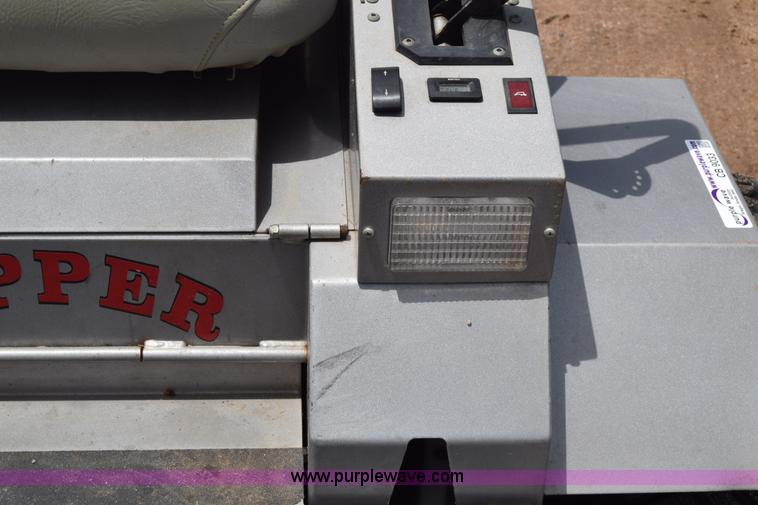 image for item CB9033 2007 Zipper STS-27 ZTR lawn mower