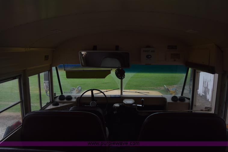 image for item CB9291 1991 Chevrolet Blue Bird school bus