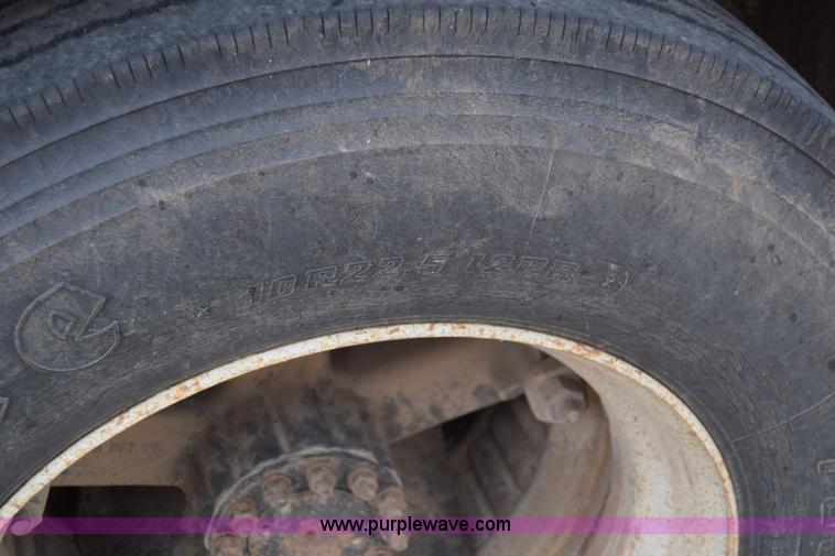 image for item CB9291 1991 Chevrolet Blue Bird school bus