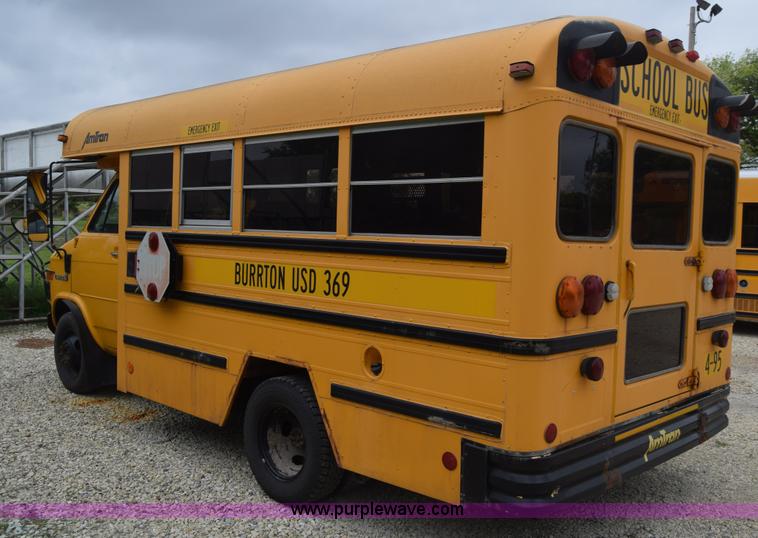 image for item CB9292 1995 GMC G3500 Am Tran school bus