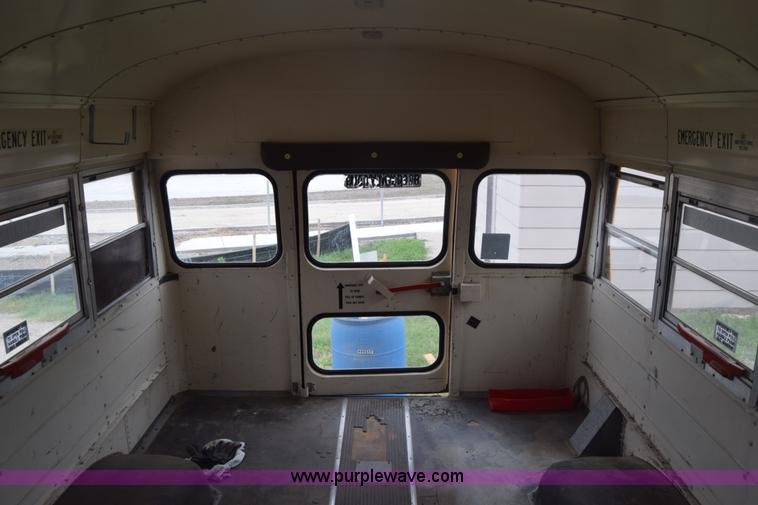 image for item CB9293 1985 Chevrolet G30 school bus