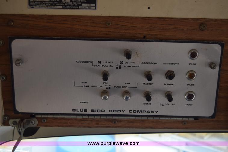 image for item CB9293 1985 Chevrolet G30 school bus