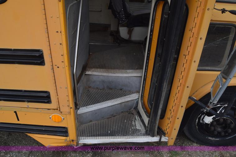 image for item CB9293 1985 Chevrolet G30 school bus