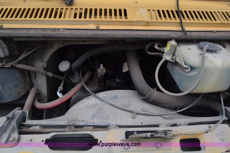 image for item CB9293 1985 Chevrolet G30 school bus