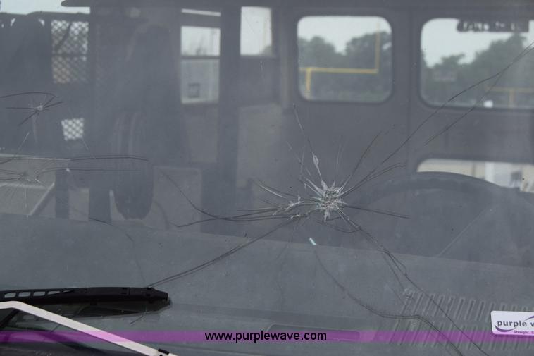 image for item CB9293 1985 Chevrolet G30 school bus