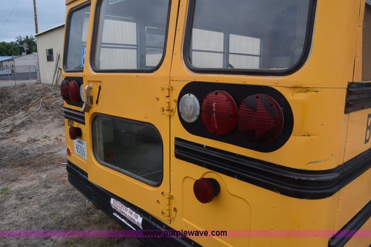 image for item CB9293 1985 Chevrolet G30 school bus