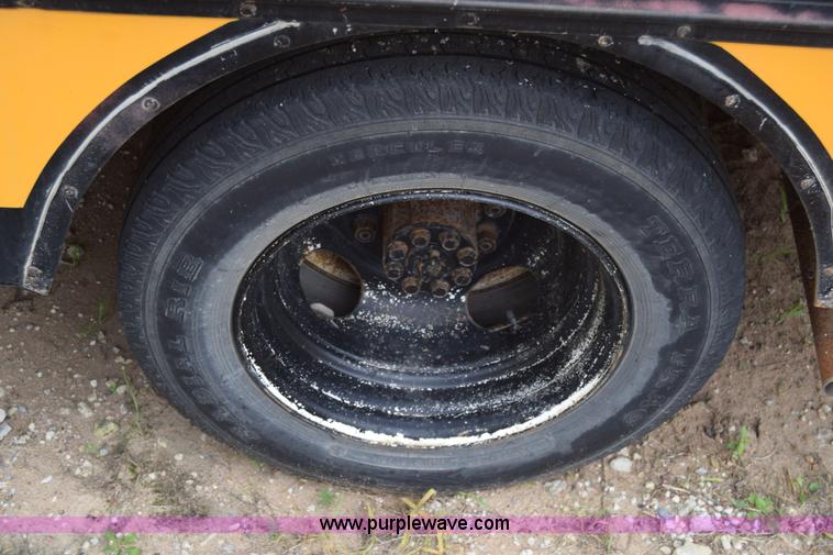 image for item CB9293 1985 Chevrolet G30 school bus