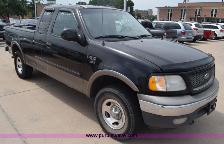 image for item CB9396 2001 Ford F150 SuperCab pickup truck