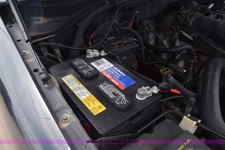 image for item CB9396 2001 Ford F150 SuperCab pickup truck