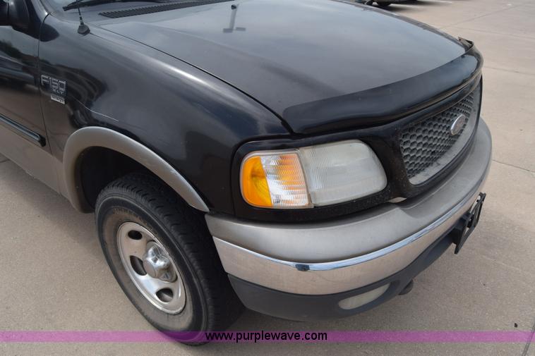 image for item CB9396 2001 Ford F150 SuperCab pickup truck