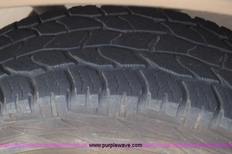 image for item CB9396 2001 Ford F150 SuperCab pickup truck