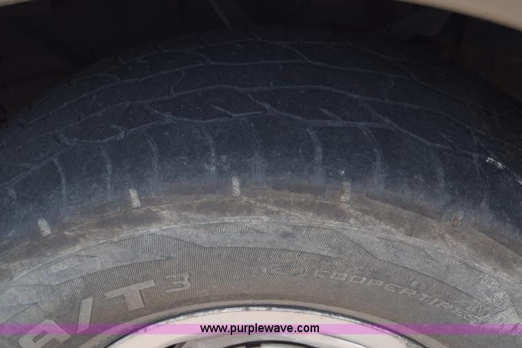 image for item CB9396 2001 Ford F150 SuperCab pickup truck