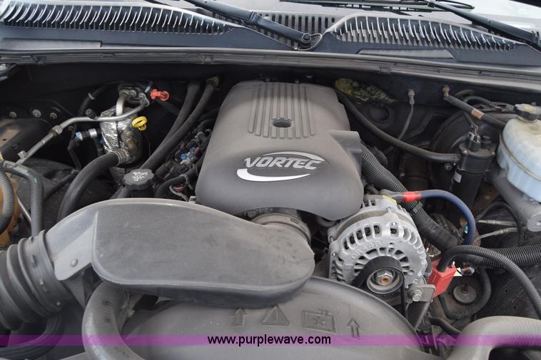 image for item CB9397 2004 GMC Sierra 1500 Ext. Cab pickup truck