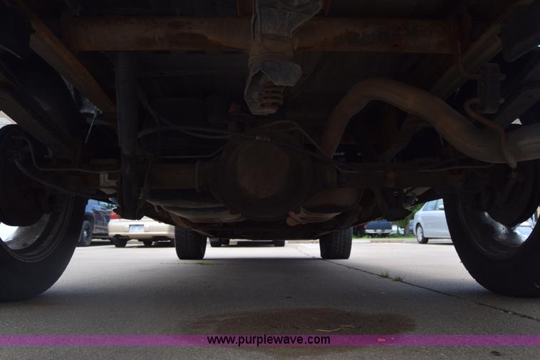 image for item CB9397 2004 GMC Sierra 1500 Ext. Cab pickup truck