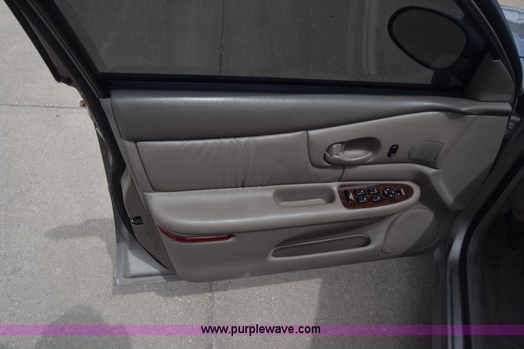 image for item CB9398 2003 Buick Century Custom