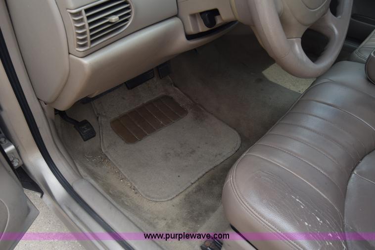 image for item CB9398 2003 Buick Century Custom