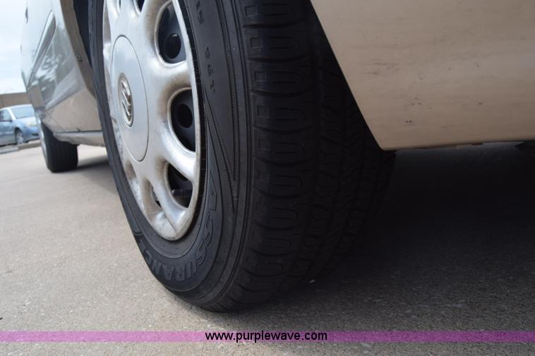 image for item CB9398 2003 Buick Century Custom