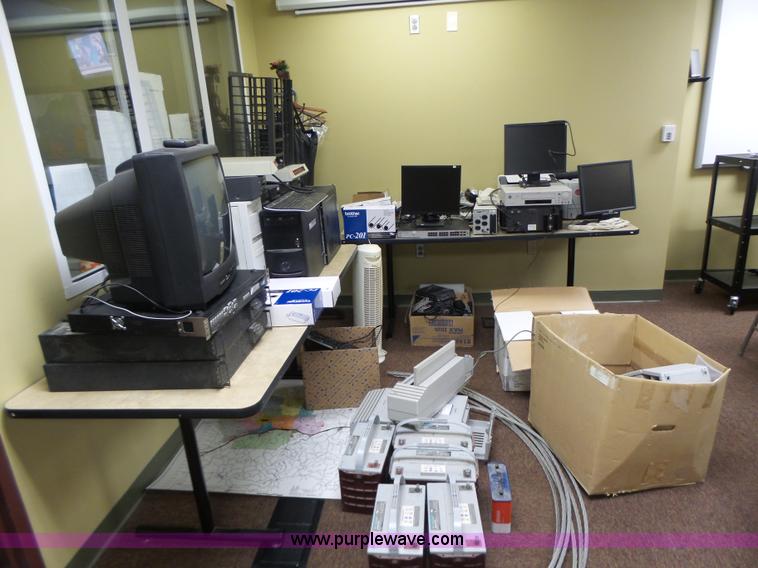 image for item CC9287 Office supplies and equipment