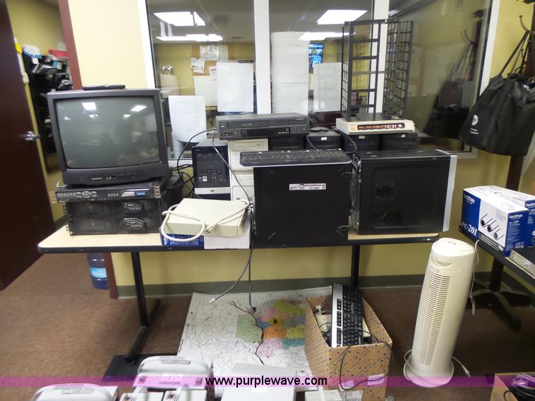 image for item CC9287 Office supplies and equipment