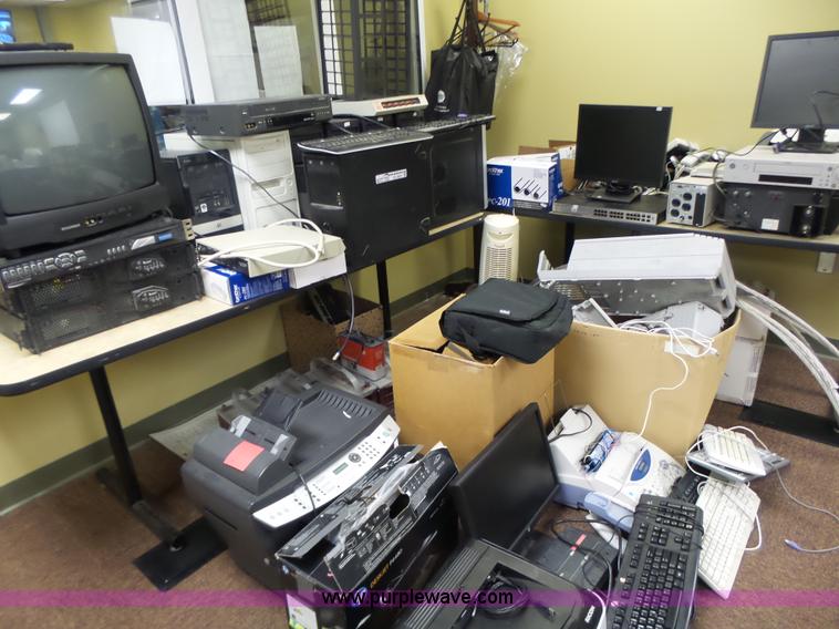 image for item CC9287 Office supplies and equipment