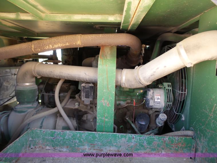 image for item J4060 1989 Sullair 375DP0-JDD air compressor