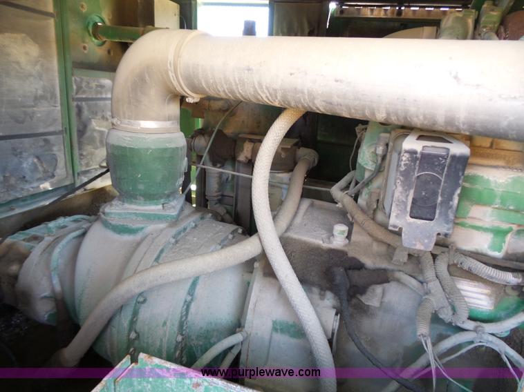 image for item J4060 1989 Sullair 375DP0-JDD air compressor