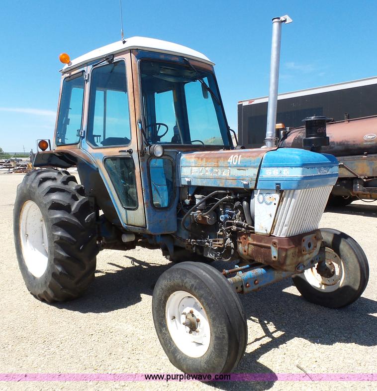 image for item J4063 Ford 6610 tractor