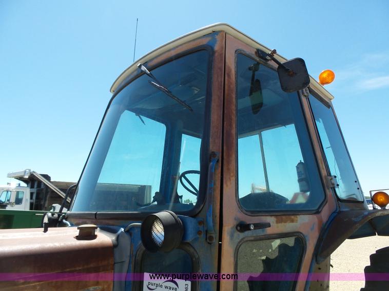 image for item J4063 Ford 6610 tractor